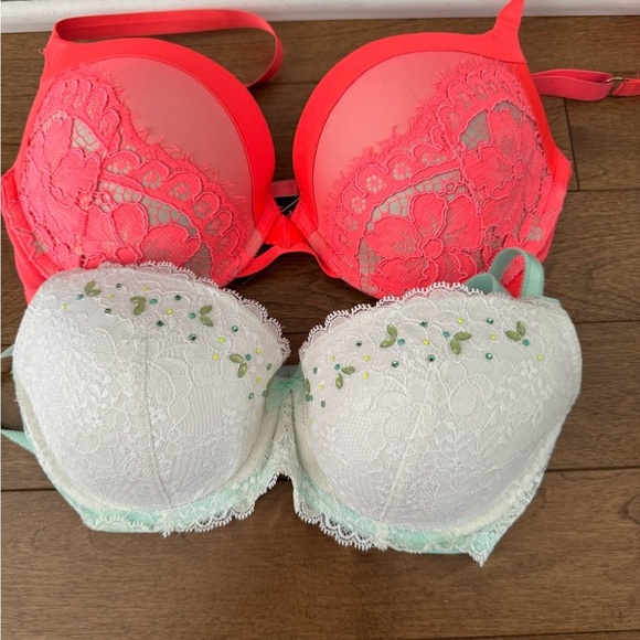 Victoria’s secret lace adjustable bras X2 - Picture 1 of 7